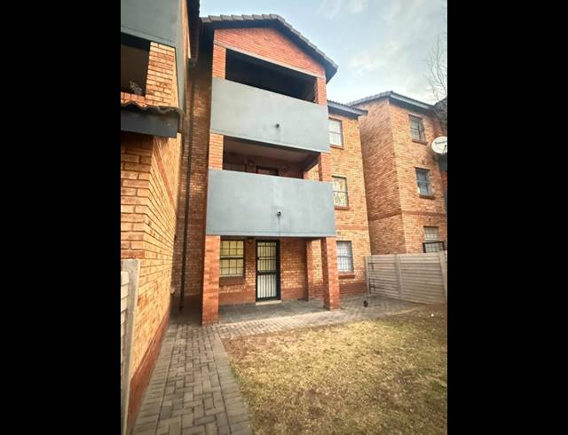 2 BEDROOM APARTMENT FOR SALE IN ERAND GARDENS